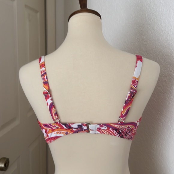 Swimsuit Top - Picture 3 of 6